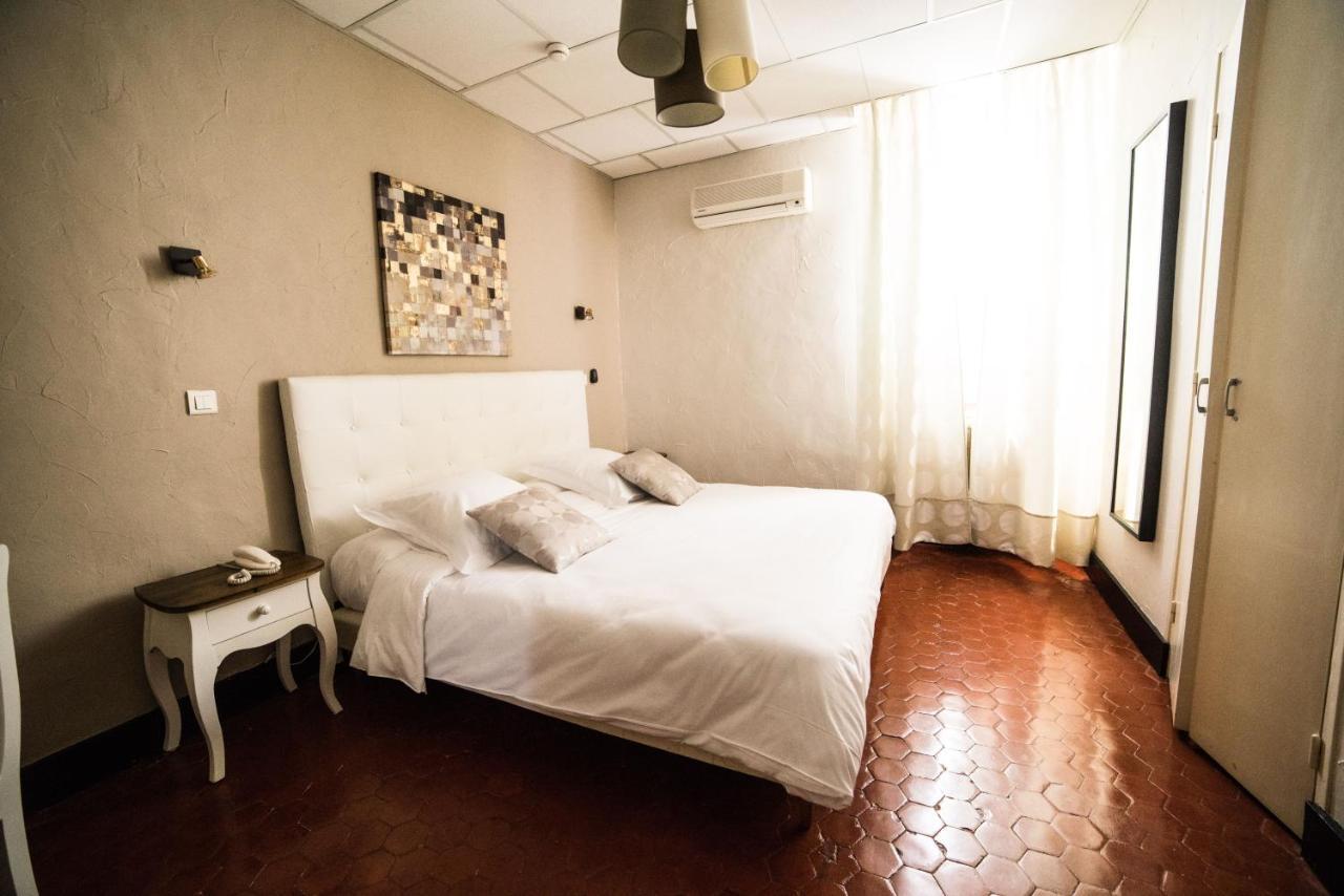 Logis Hotel Restaurant De Provence Οράνζ Εξωτερικό φωτογραφία